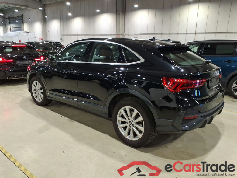 AUDI Q3 Sportback 1.4 45 TFSI E S TRONIC #2