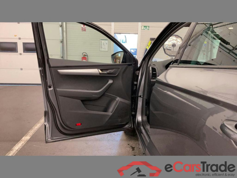 SKODA Karoq 1.0 TSI Ambition #6