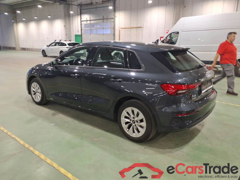 AUDI A3 SPORTBACK 1.4 40 TFSI E S TRONIC SPORTB ATTRACTION #2