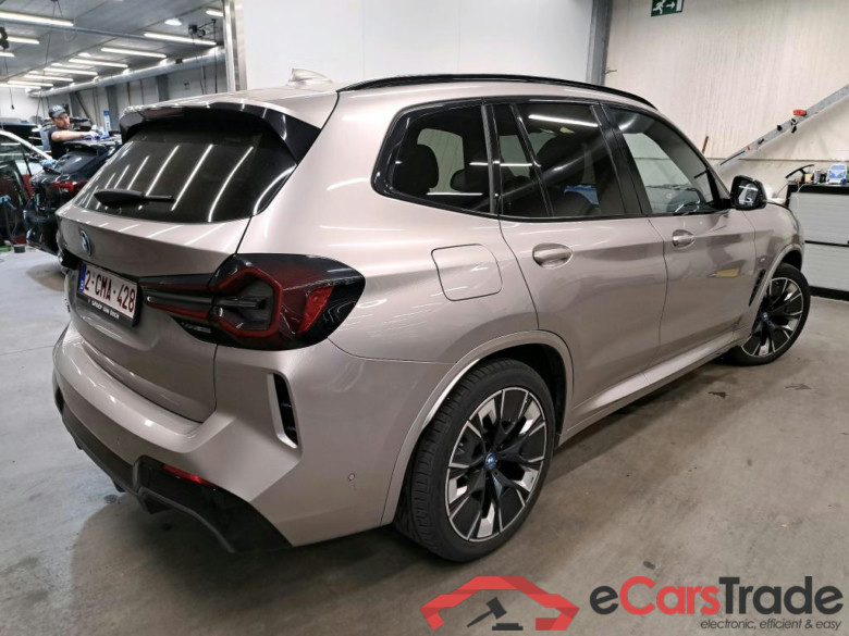 BMW I - BMW IX3 286PK Impressive With Climatic & Navigation & Electric Heated Vernasca Mem Seats & Dark Shadow & Laser Lights & Park Sensors Front & Rear #2