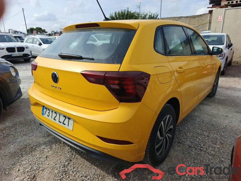 VOLKSWAGEN Polo / 2021 / 5P / berlina con portón Life 1.0 TSI 70kW (95CV) #2