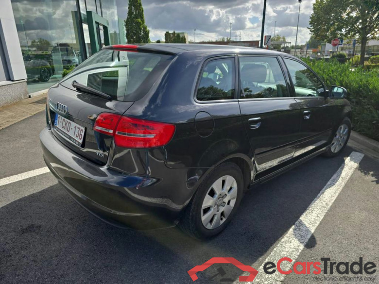 AUDI A3 Sportback Dsl 1.6 TDi e Attraction Start/Stop DPF #3
