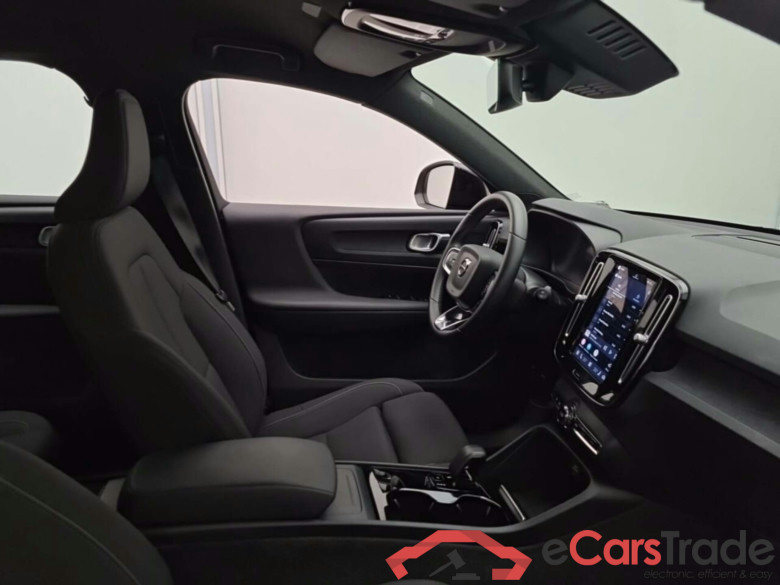 VOLVO XC40 RECHARGE CORE #3