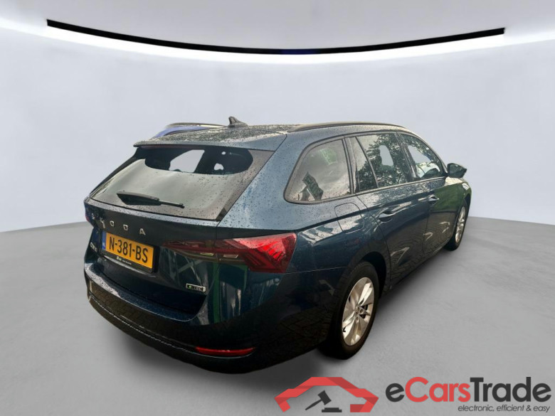 SKODA Octavia Combi 81 kW #5