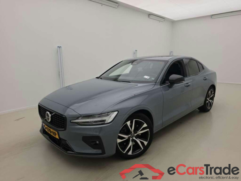 VOLVO S60 2.0 B3 Ult. Dark #1
