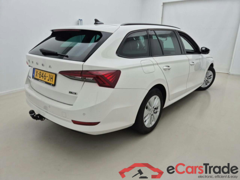 SKODA Octavia Combi 1.0 TSI Bns Edition #2