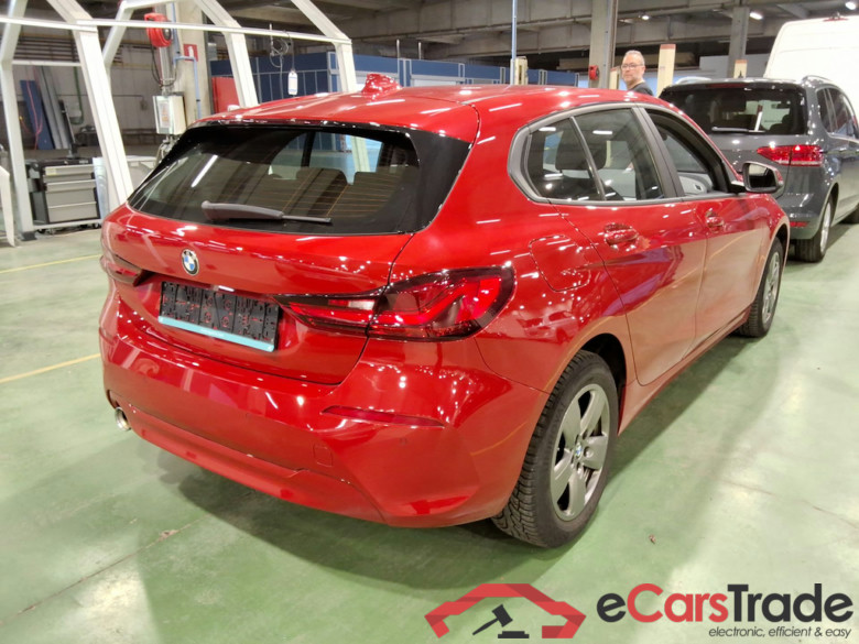 BMW 1 SERIES HATCH 1.5 116IA (80KW) #4