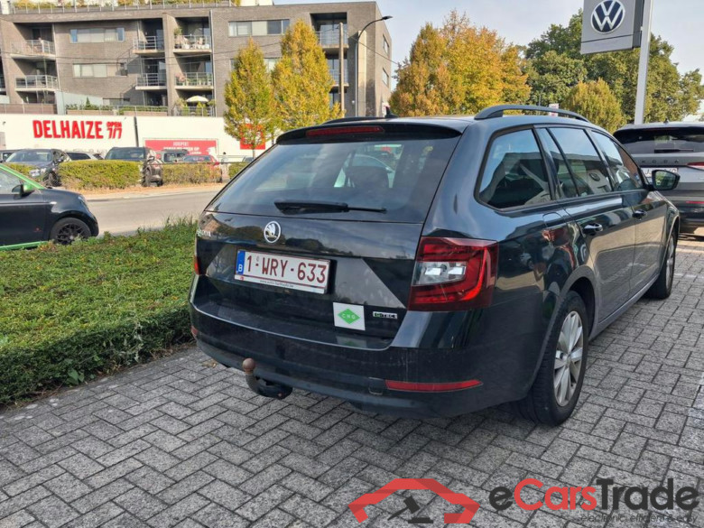 SKODA Octavia Combi CNG SW 1.5 TGI G-TEC Ambition DSG #3