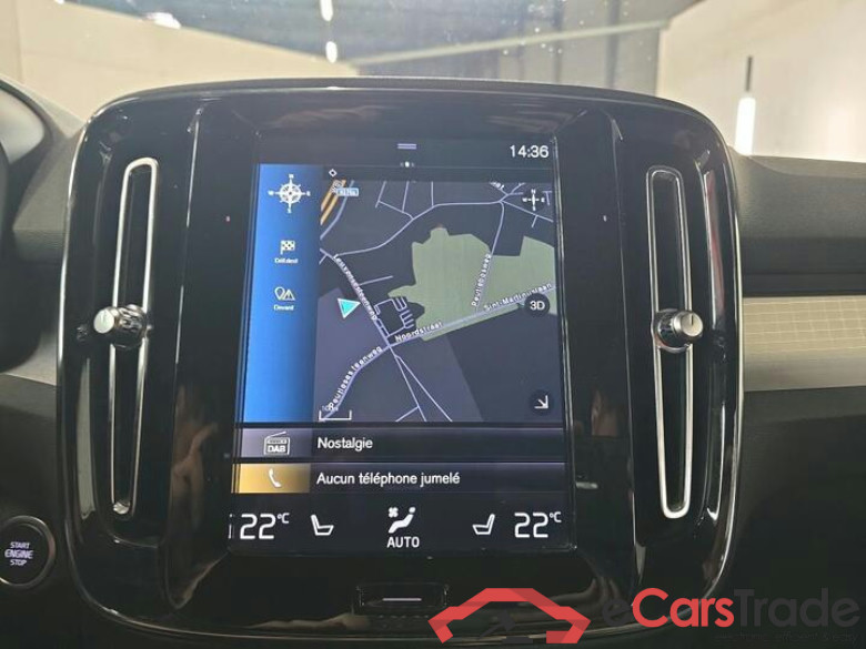 Volvo XC40 XC40 T4 PHEV Plus Bright Design Aut. (PHEV) 155kW/211pk  5D/P Auto-7 (4 seizoenen Banden) - CO2 onvolledig #6