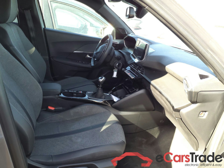 PEUGEOT 2008  PEUGEOT 2008  1.2 puretech 100 allure  BVM6 #5