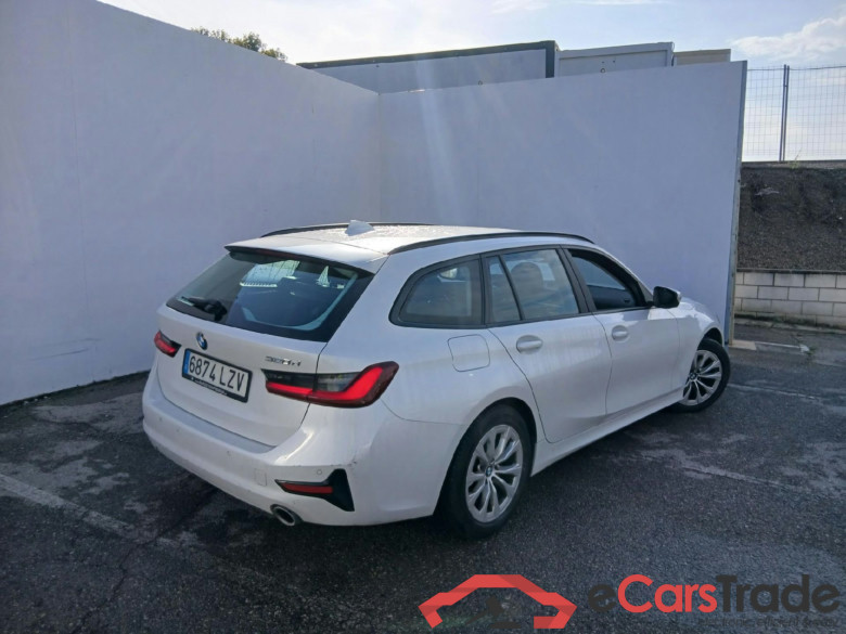 BMW Serie 3 / 2019 / 5P / familiar 320d Auto.Touring #2