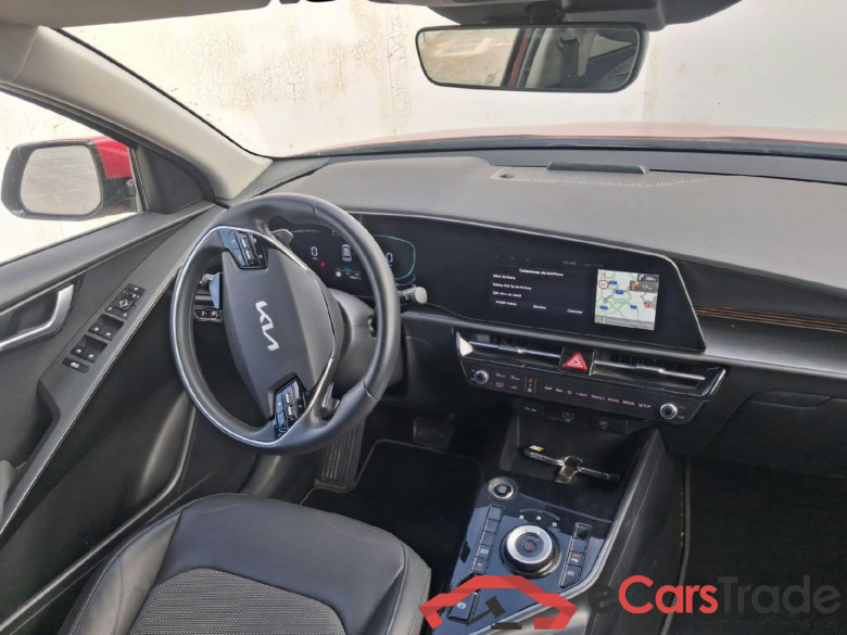 KIA Niro / 2022 / 5P / crossover 1.6 GDi PHEV 135kW (183CV) Drive #3