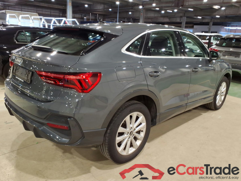 AUDI Q3 Sportback 1.4 45 TFSI E S TRONIC #4