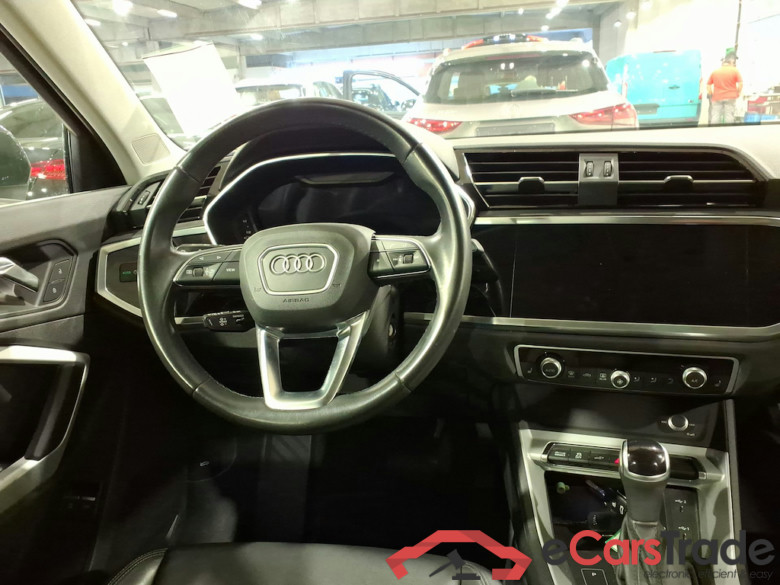 AUDI Q3 Sportback 1.4 45 TFSI E S TRONIC #6