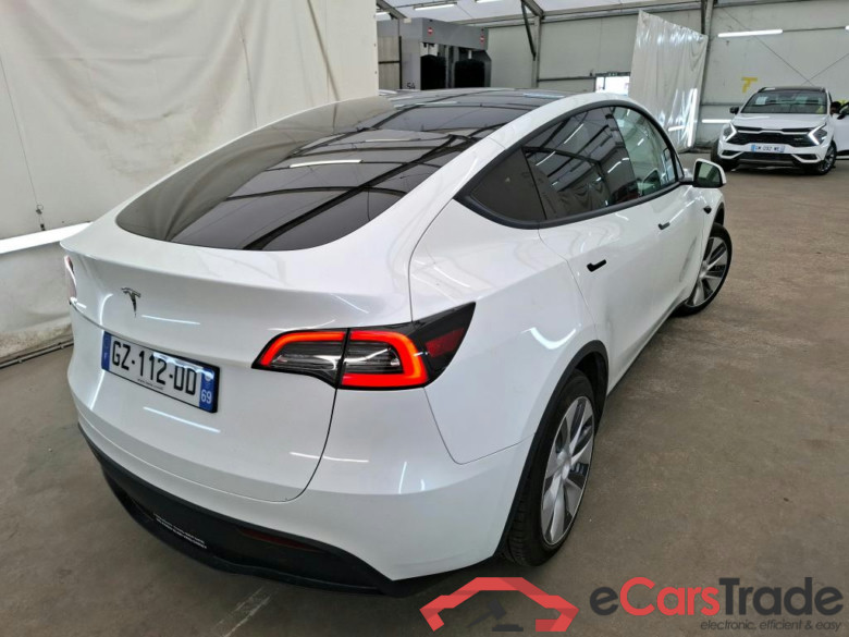 TESLA Model Y / 2020 / 5P / SUV Grande Autonomie RWD #4