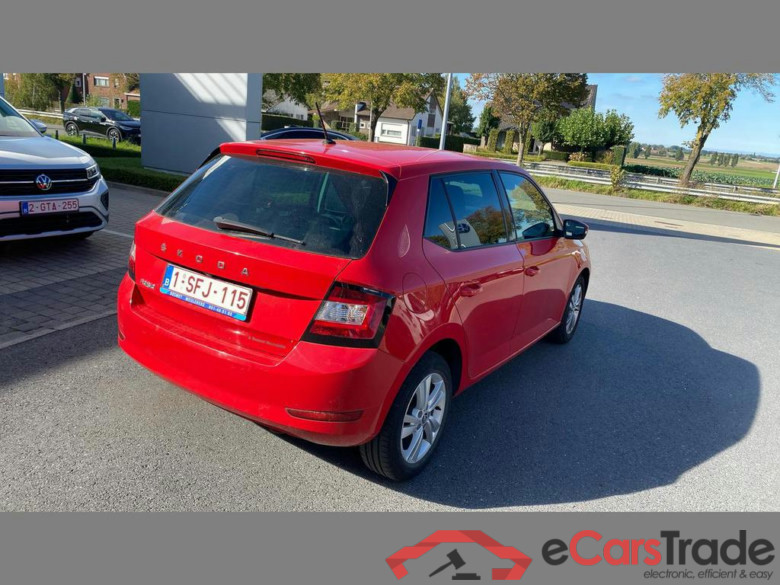 SKODA Fabia 1.0i Ambition #4