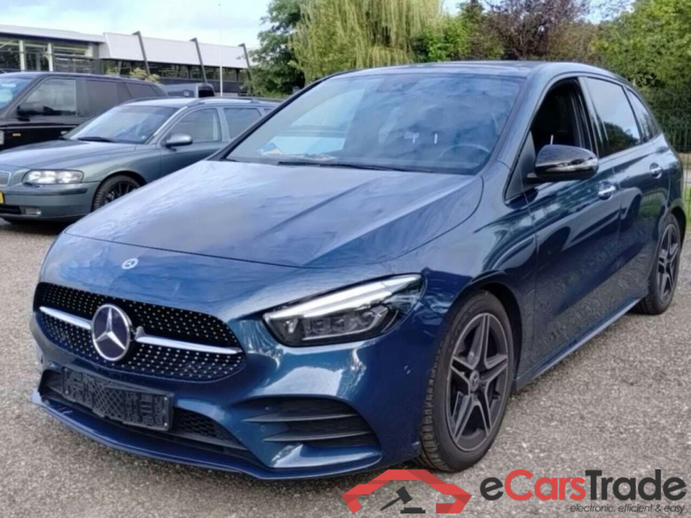 MERCEDES-BENZ B-KLASSE 180 Business Solution AMG #1