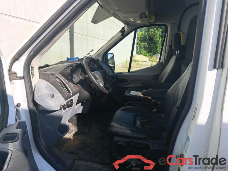 FORD TRANSIT 2T 350M FOU MWB HR DSL 2.0 TDCi L2H2 Trend STOCK #5