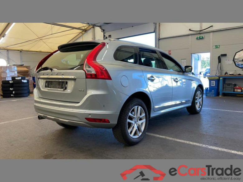 VOLVO XC60 Dsl 2.0 D3 Summum Geartronic #4