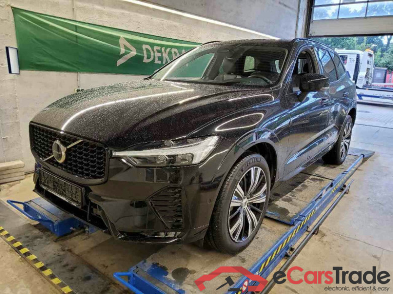 Volvo XC60 (03.2017->) DE - SUV5 B5 (Benzin) AWD EU6d, Ultimate Dark Mild-Hybrid, (Facelift) 2022 - 202 #1
