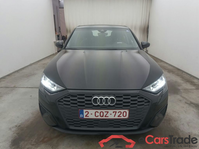 Audi A3 Sportback 2.0 30 TDi 85kW Attraction 5d #5