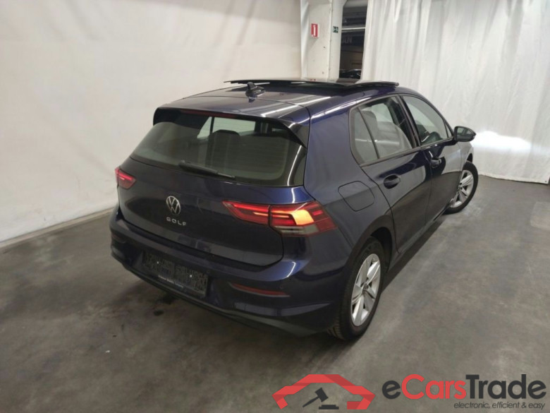 Volkswagen Golf VIII 1.0 TSI 81kW Life 5d #2