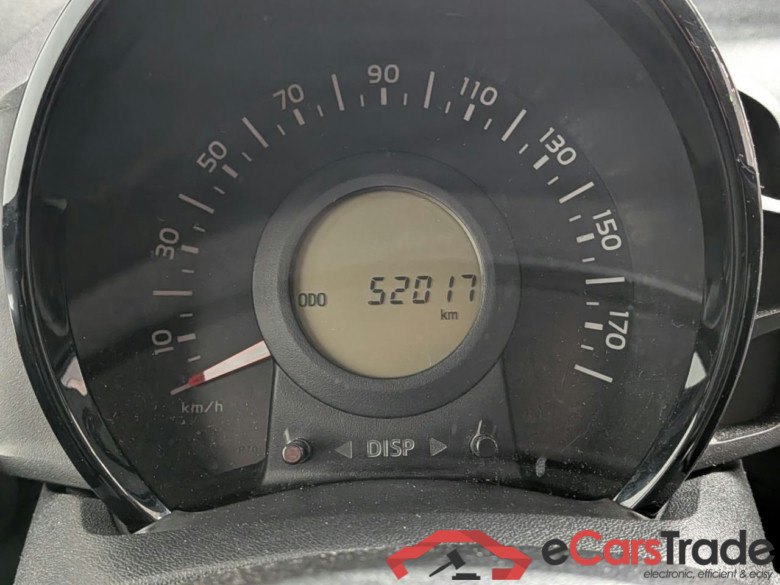 CITROEN C1 1.0 VTi Millenium #6