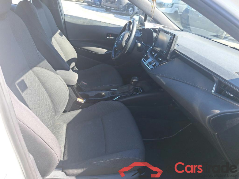 TOYOTA Corolla / 2019 / 5P / berlina con portón 1.8 125H ACTIVE TECH E-CVT (AC3) #6