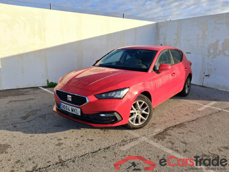 SEAT Nuevo León / 2020 / 5P / berlina con portón 2.0 TDI 110kW DSG-7 Style XL(SP) #1