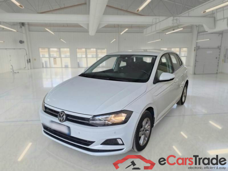VOLKSWAGEN POLO / 2017 / 5P / BERLINA 1.6 TDI SCR 70KW BUSINESSCOMFORTLINE BMT #1
