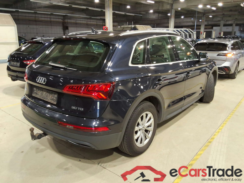 AUDI Q5 2.0 TDI 30 100KW S TRONIC BUS. ED. #4