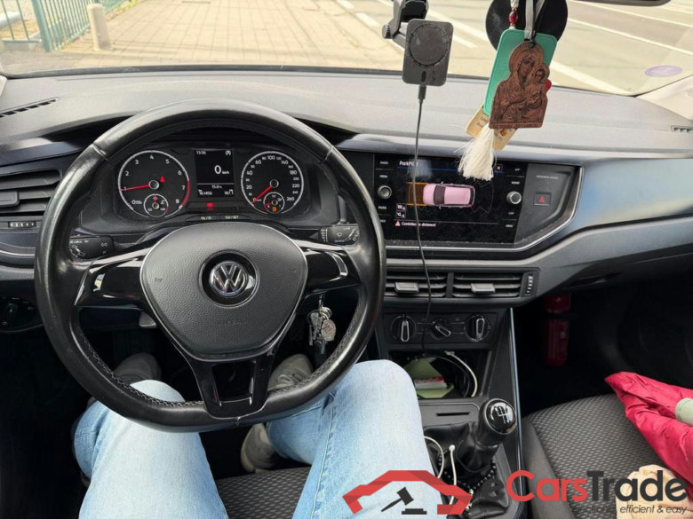 VOLKSWAGEN Polo 1.0i Trendline #5