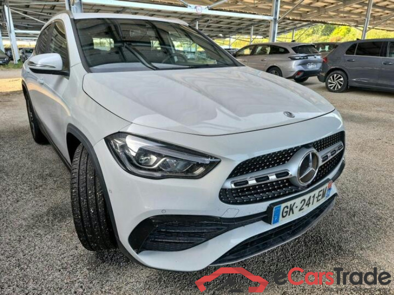 Mercedes GLA 200d AMG Aut. LED Widescreen ACC Navi Sport-Leather-Alcantara KeylessGo Camera Klima PDC ... #2