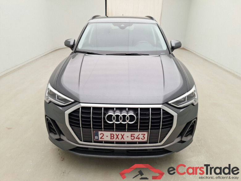 Audi, Q3 '18 PHEV, Q3 45 TFSie PHEV 180kW SL.Str. #1