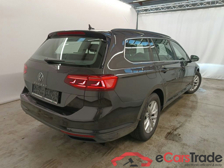 Volkswagen Passat Variant 2.0 TDI 90kW DSG Style Business 5d #2