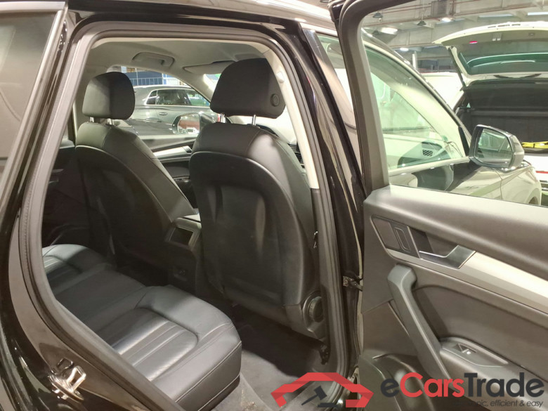 AUDI Q5 DIESEL - 2017 30 TDi Business Edition S tronic #5