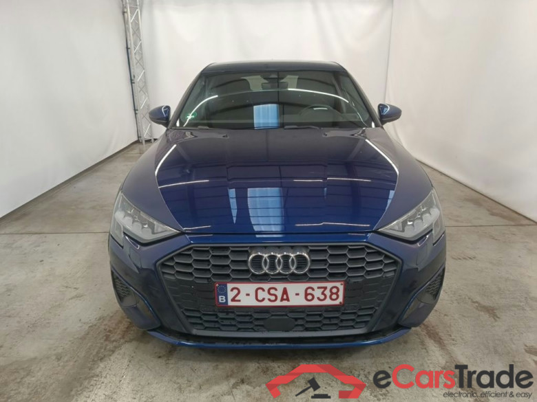 Audi A3 Sportback 2.0 30 TDi 85kW S tronic Attraction B.E. 5d #5