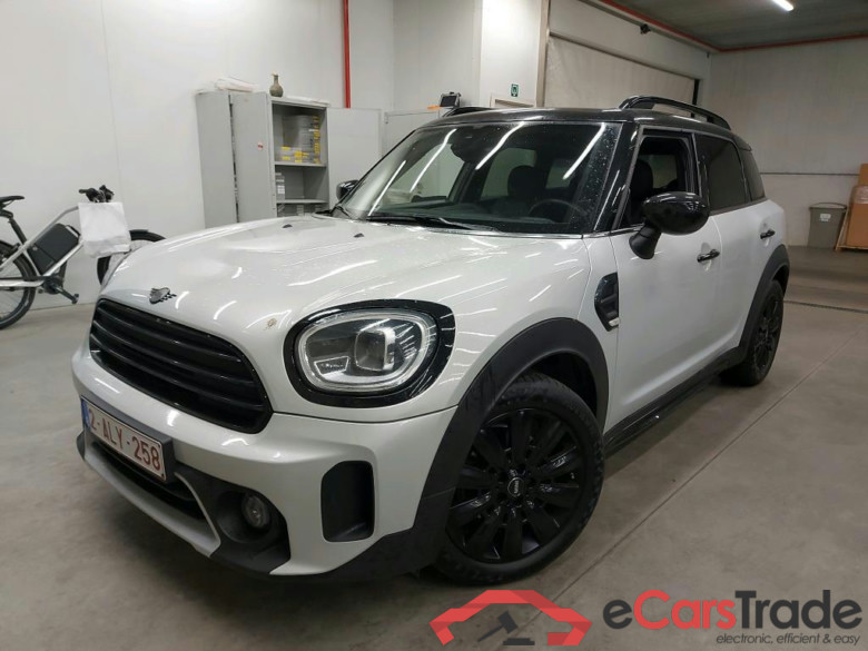 MINI - MIN COUNTRYMAN COOPER dA 136PK Business Edition With Heated Sport Seats & Visibility Pack & Auto Hatch #1