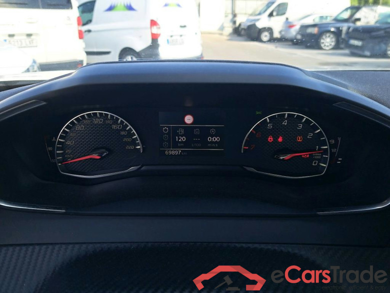 PEUGEOT 2008 / 2019 / 5P / todoterreno Active Pack BlueHDI 81kW (110CV) #4