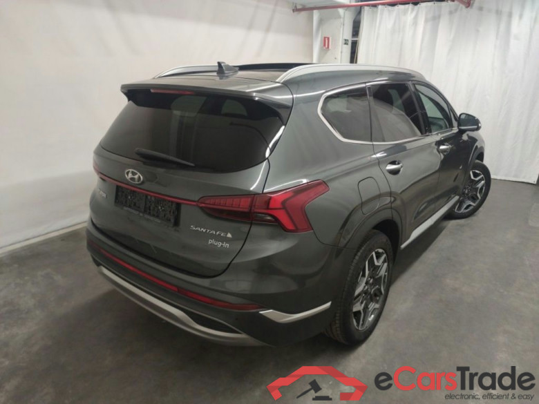 Hyundai Santa Fe 1.6 T-GDi Plug-in Hybrid 4x4 Shine Aut. 5d #2