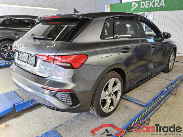 Audi A3 Sportback (8YA)(03.2020->) DE - LimS5 30 1.0 TFSI EU6d, S line, 2020 - 2024 #3
