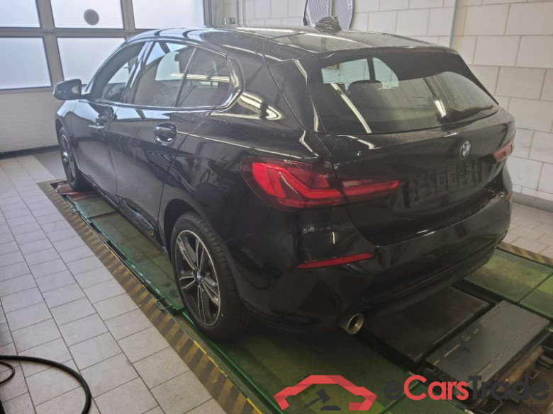 BMW 1 Limousine (F40)(2019->) DE - LimS5 118i EU6d, Sport Line OPF, 2020 - 2024 #4