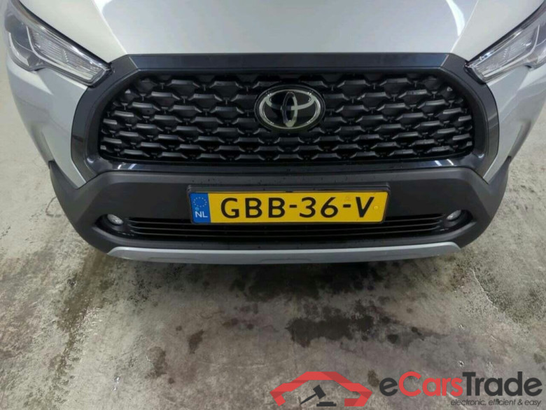 TOYOTA Corolla Cross Hybrid 140 Active #4