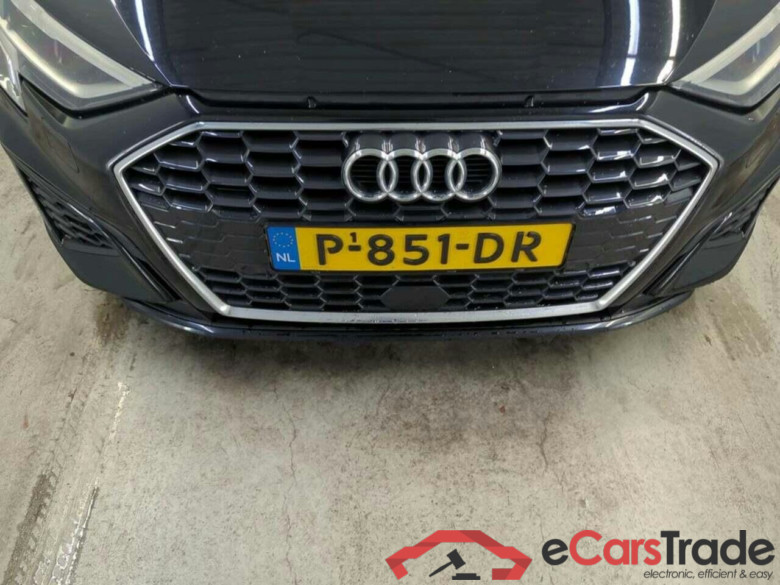 AUDI A3 Sportback 30 TFSI S edition #4