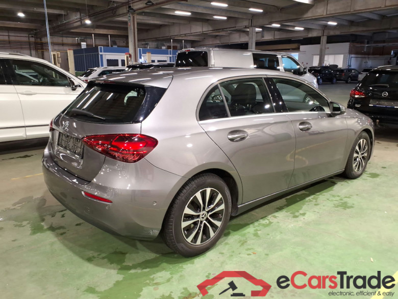 MERCEDES-BENZ A-CLASS 2.0 A 180 D BUSINESS LINE DCT #4
