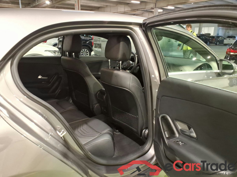 MERCEDES-BENZ A-CLASS 2.0 A 180 D BUSINESS LINE DCT #5