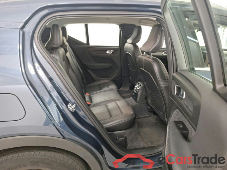VOLVO XC40 1.5 T4 RECHARGE GEARTR. INSCRIPTION #6