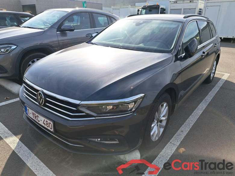 VOLKSWAGEN Passat 1.6 TDI SCR MSQ VARIANT STYLE BUSINESS
