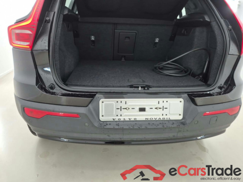 VOLVO XC40 RECHARGE CORE #6