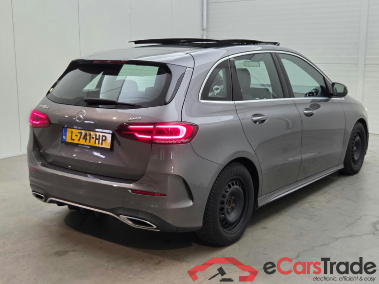 MERCEDES-BENZ B-klasse 180d Launch Edition Premium #4